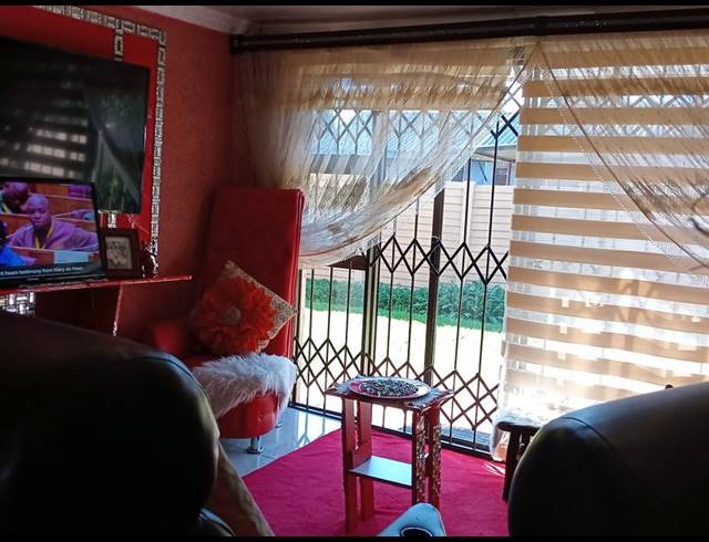 3 BEDROOM HOUSE FOR SALE IN VANDERBIJLPARK CE 4